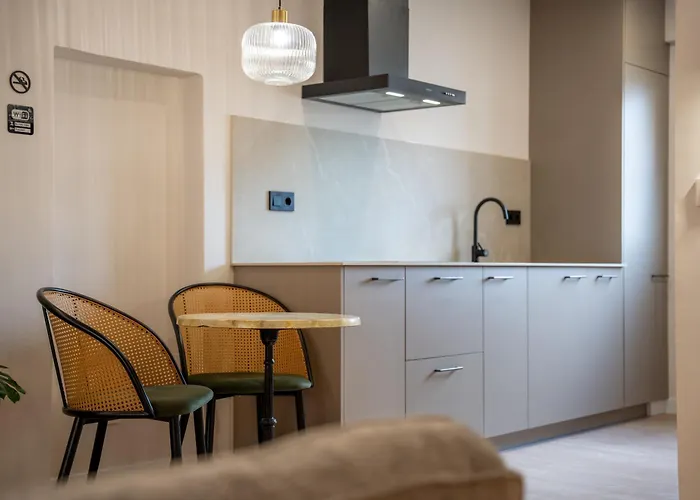 Centro - Close To The Santander